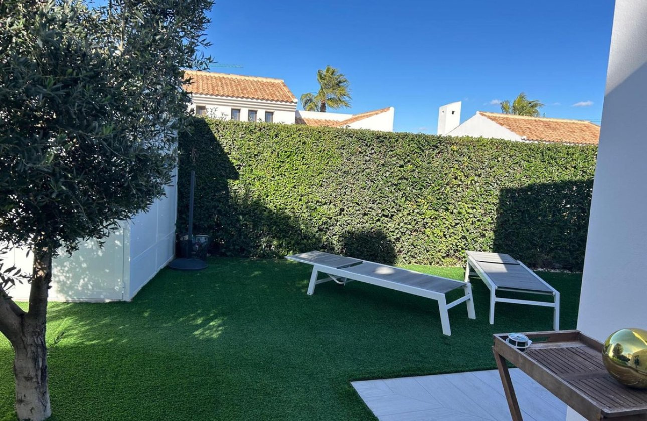 Reventa - Villa -
Algorfa - Algorfa Centro