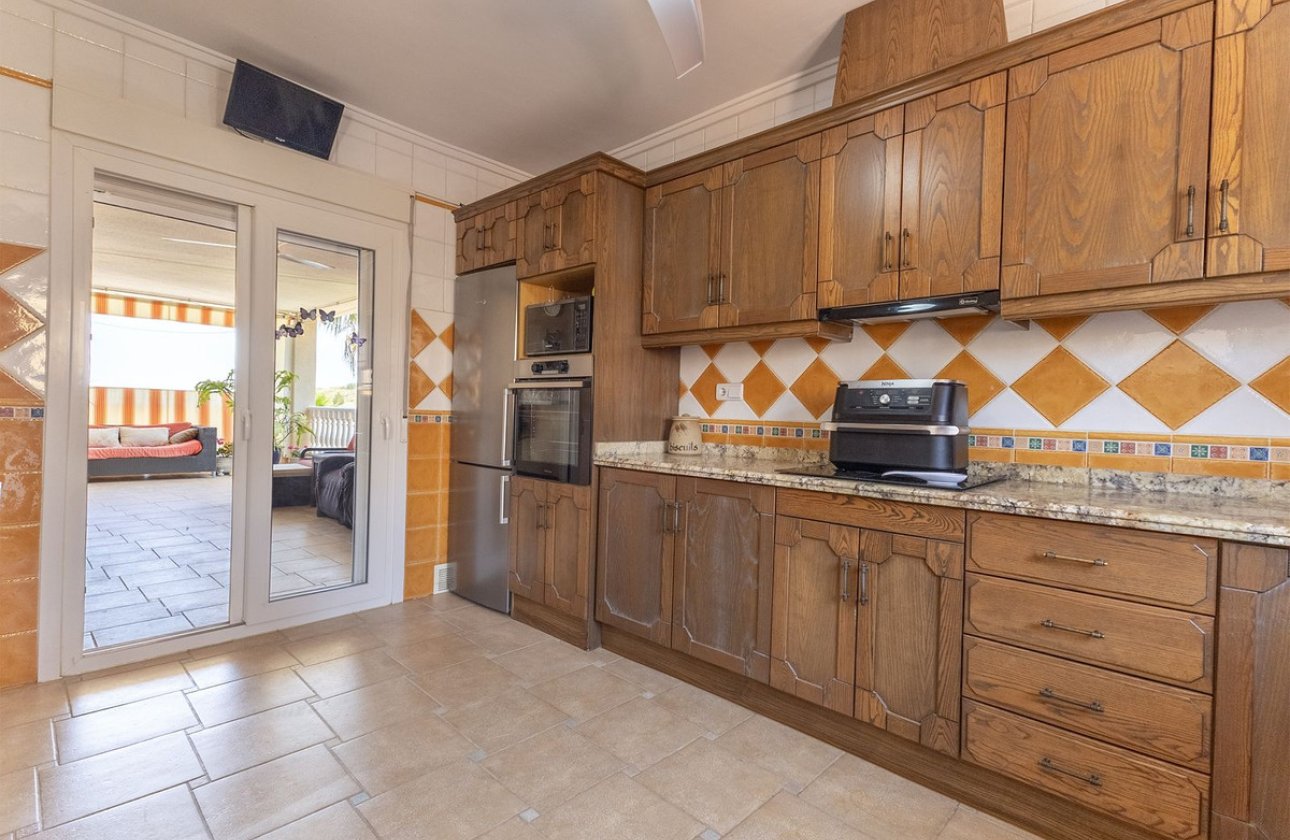 Reventa - Villa -
Algorfa - Algorfa Centro