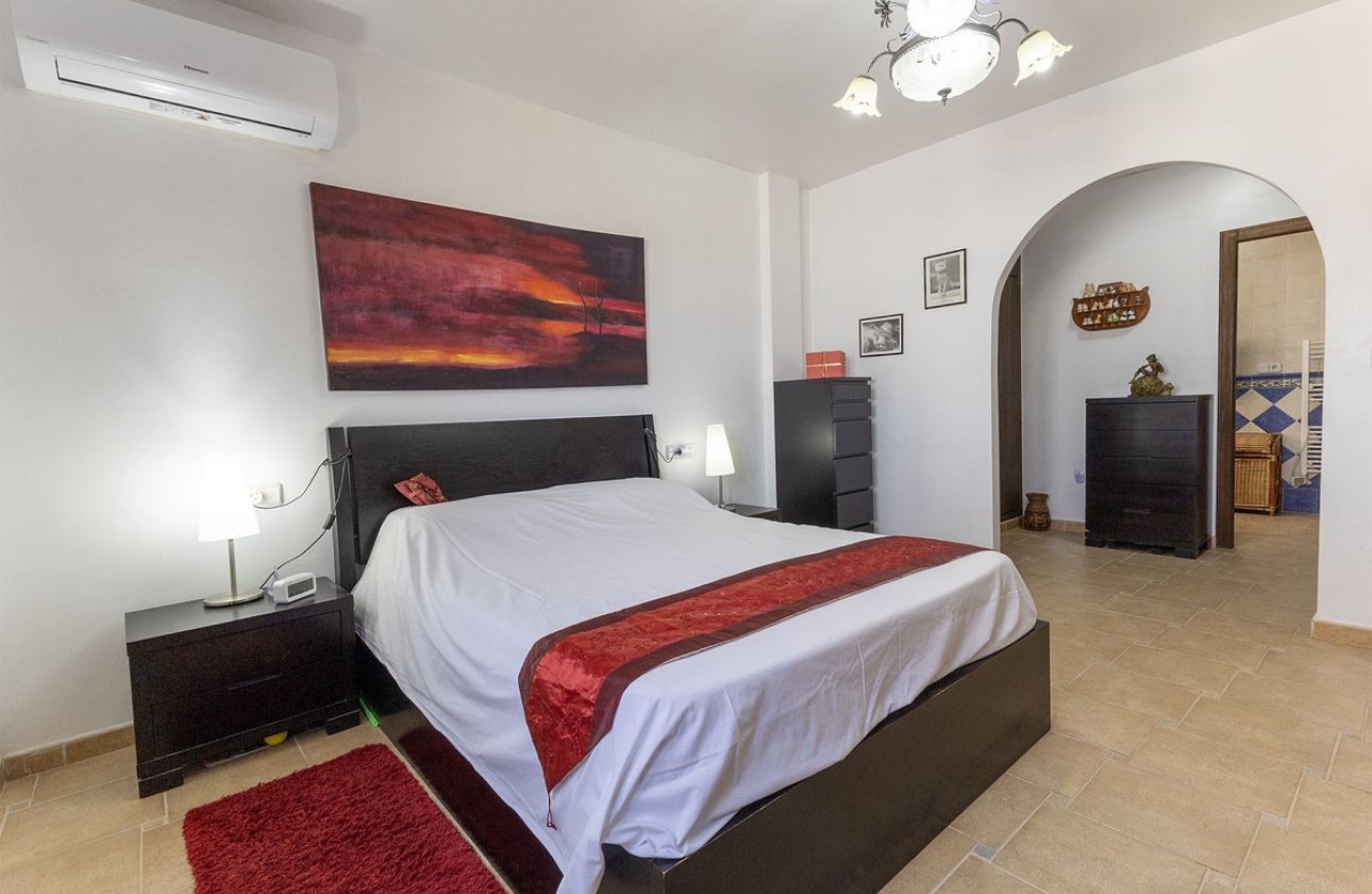 Reventa - Villa -
Algorfa - Algorfa Centro