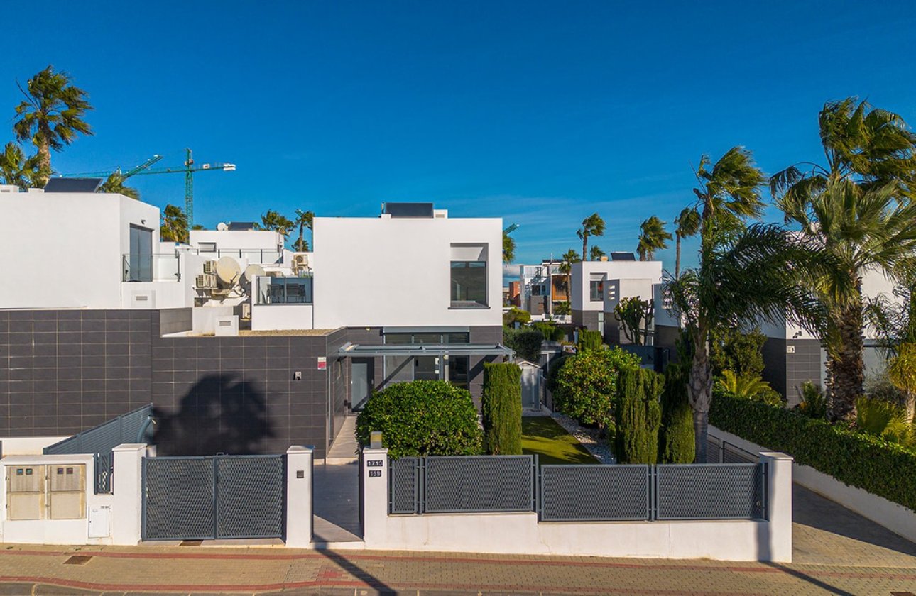 Reventa - Villa -
Algorfa - La Finca Golf