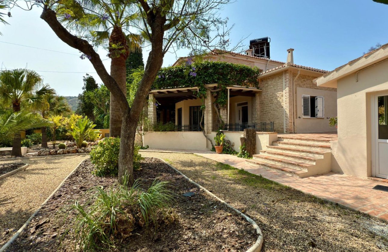 Reventa - Villa -
Alicante - Alicante Centro