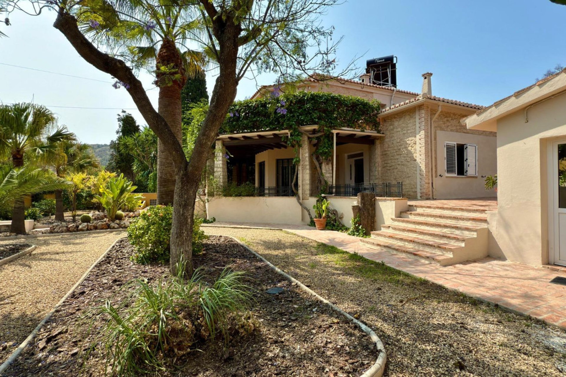 Reventa - Villa -
Alicante - Alicante Centro