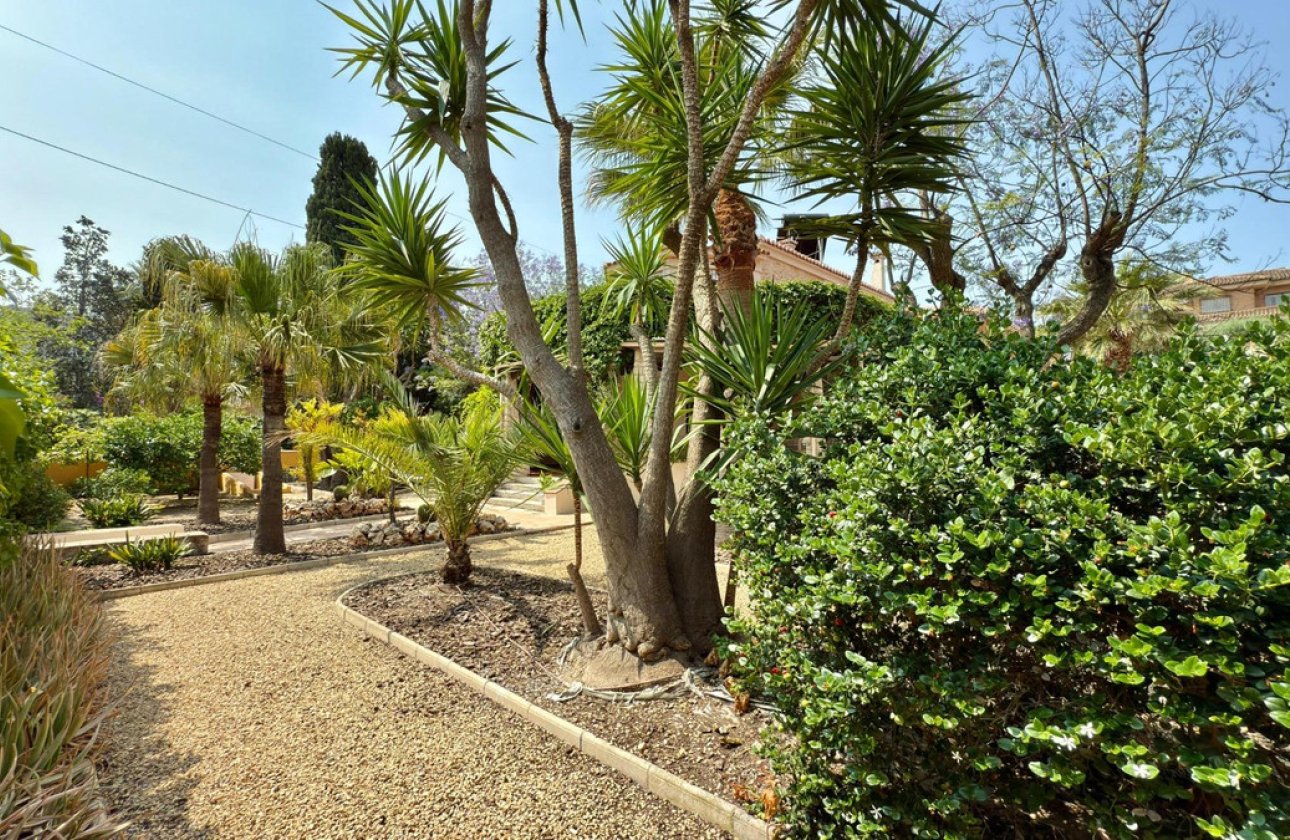 Reventa - Villa -
Alicante - Alicante Centro