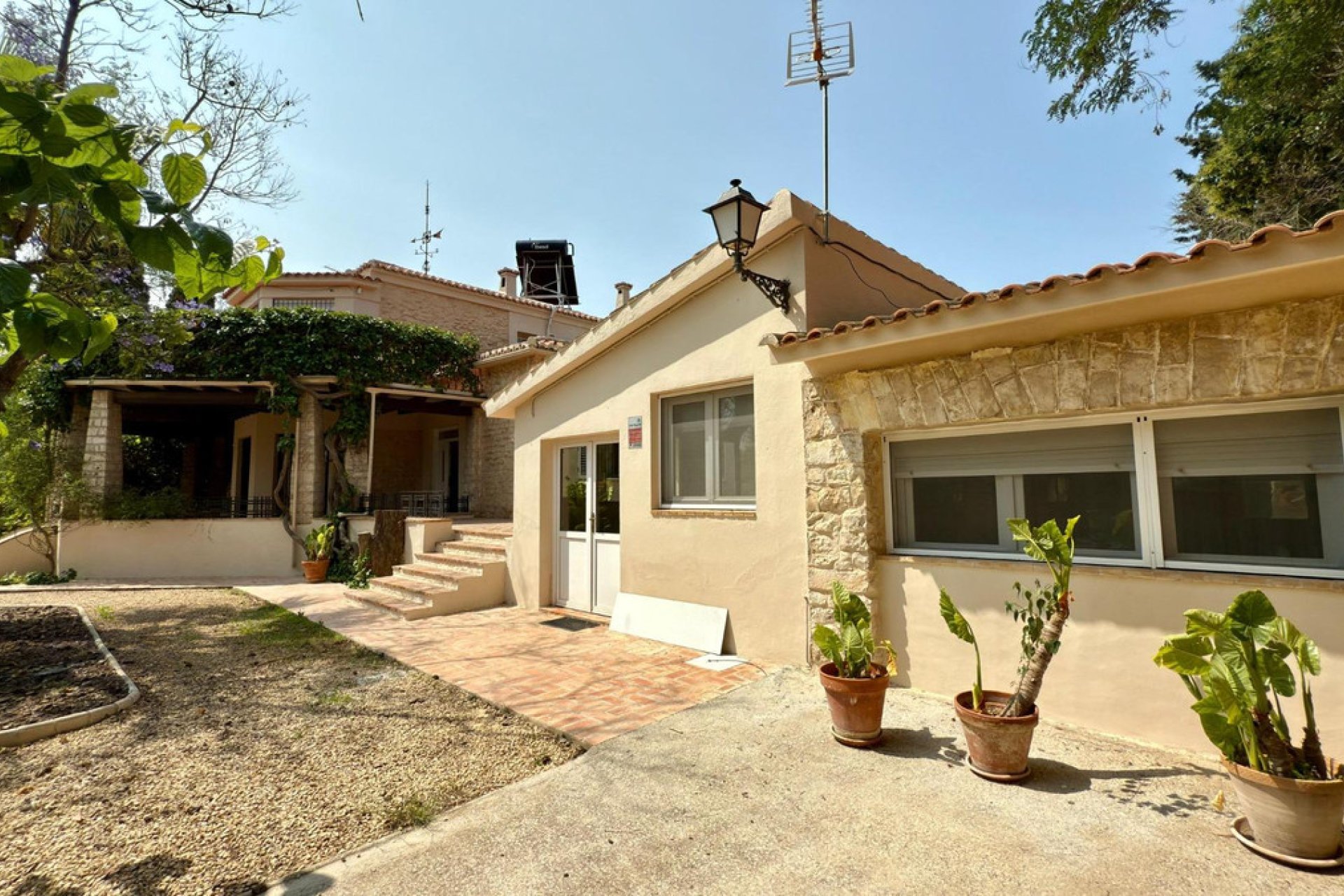 Reventa - Villa -
Alicante - Alicante Centro