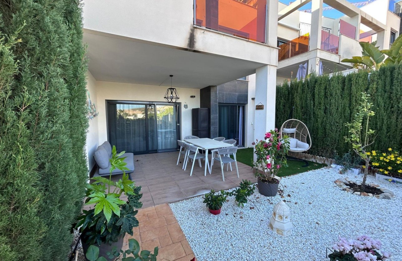 Reventa - Villa -
Alicante - Alicante Centro