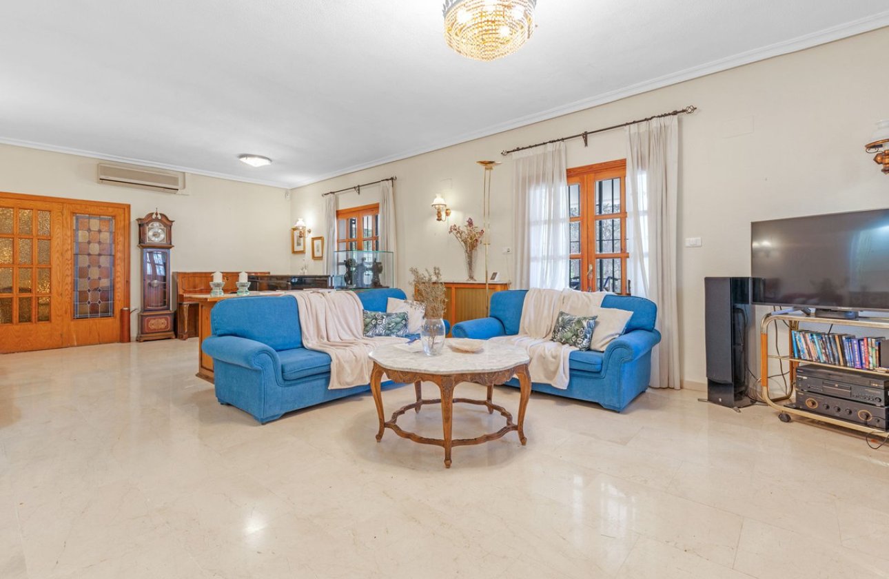 Reventa - Villa -
Alicante - Alicante Centro