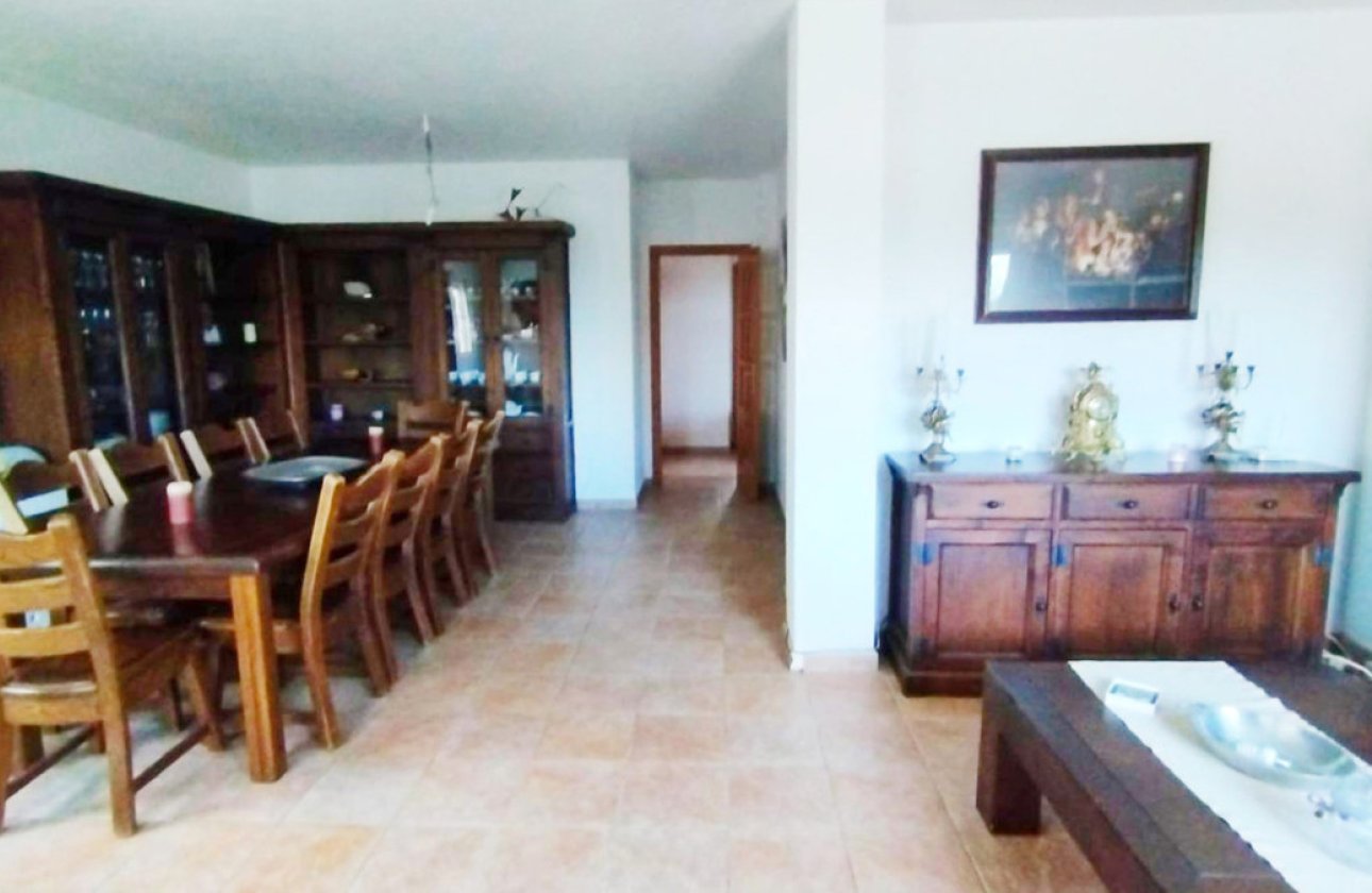 Reventa - Villa -
Alicante City - La Torreta