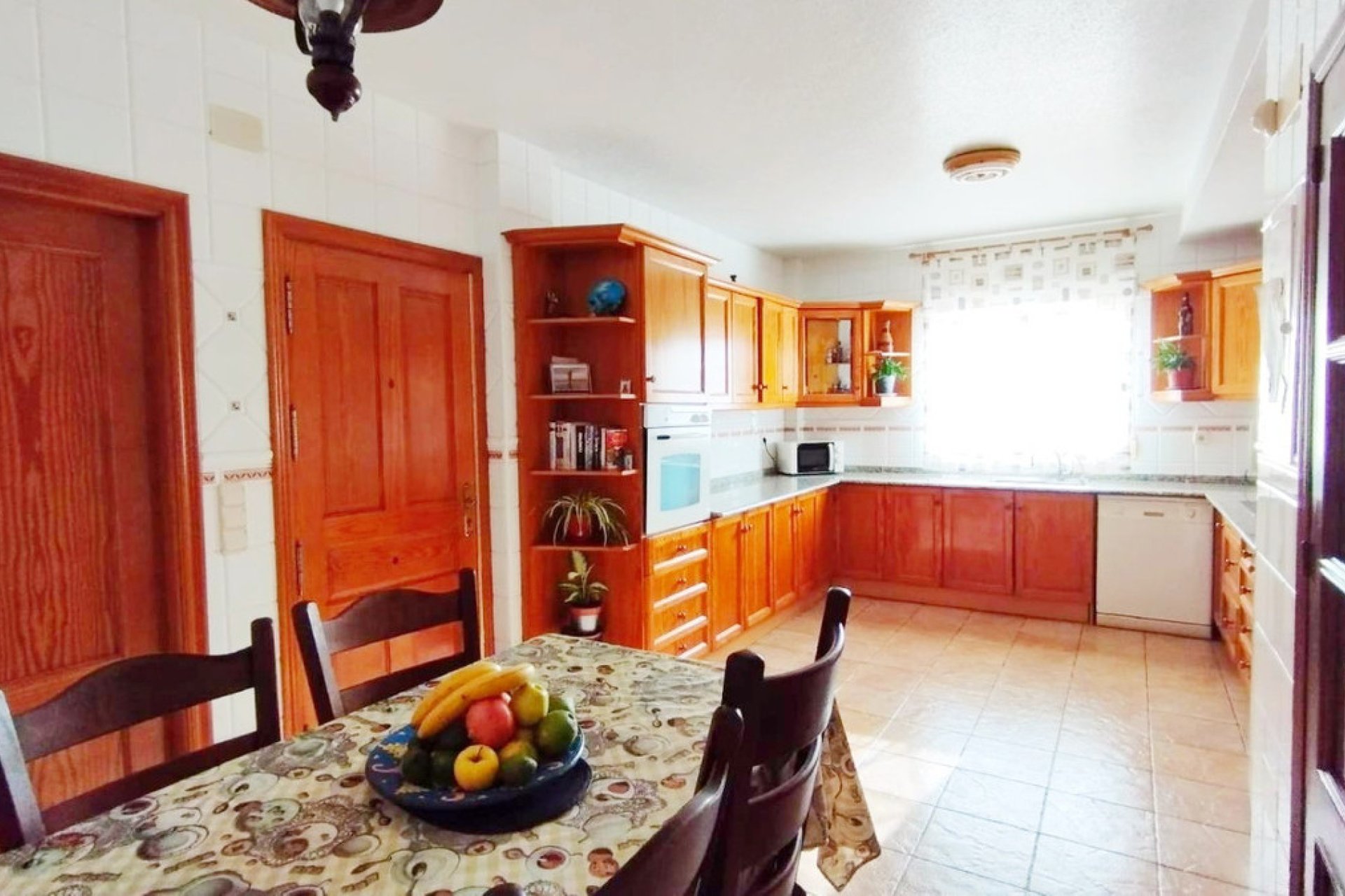 Reventa - Villa -
Alicante City - La Torreta