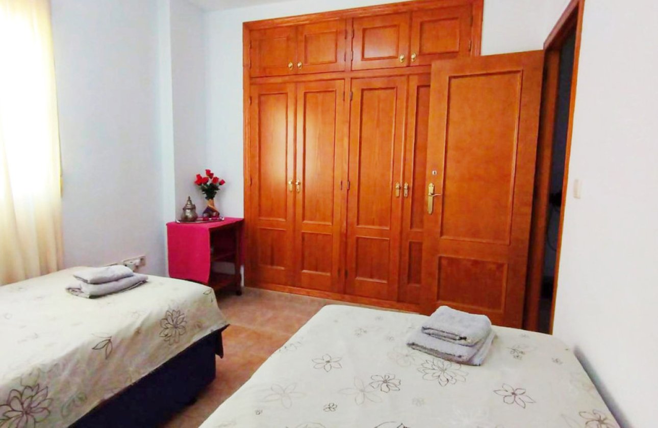 Reventa - Villa -
Alicante City - La Torreta