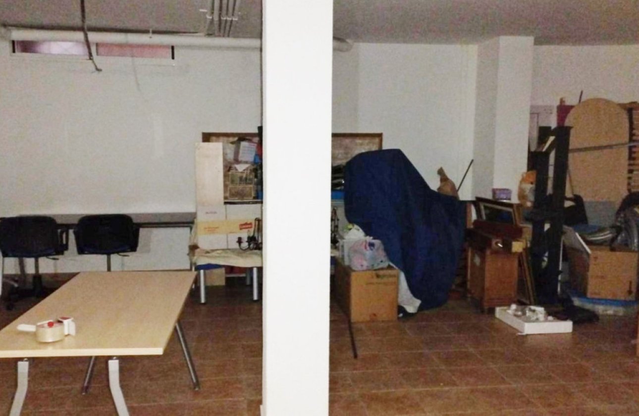 Reventa - Villa -
Alicante City - La Torreta