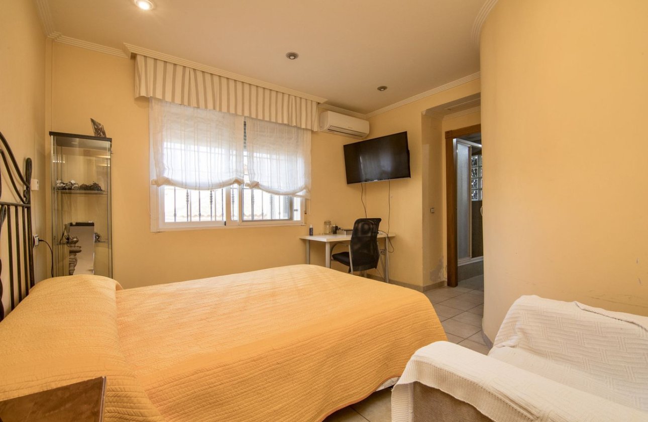 Reventa - Villa -
Almoradí - Almoradi Centro