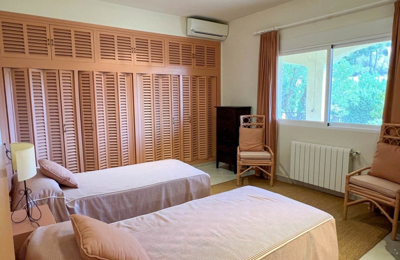 Reventa - Villa -
Altea - Altea Centro