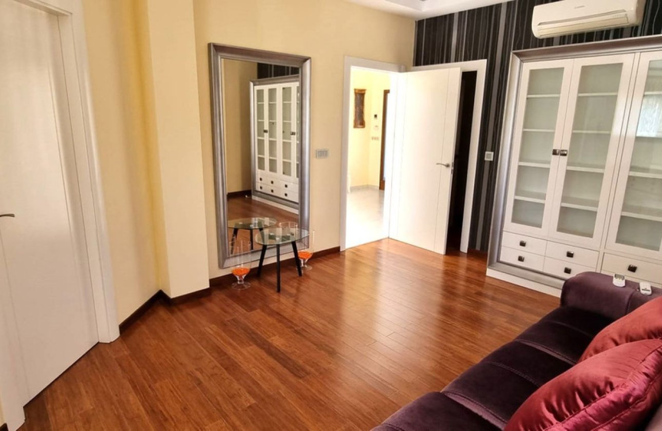 Reventa - Villa -
Altea - Altea Centro