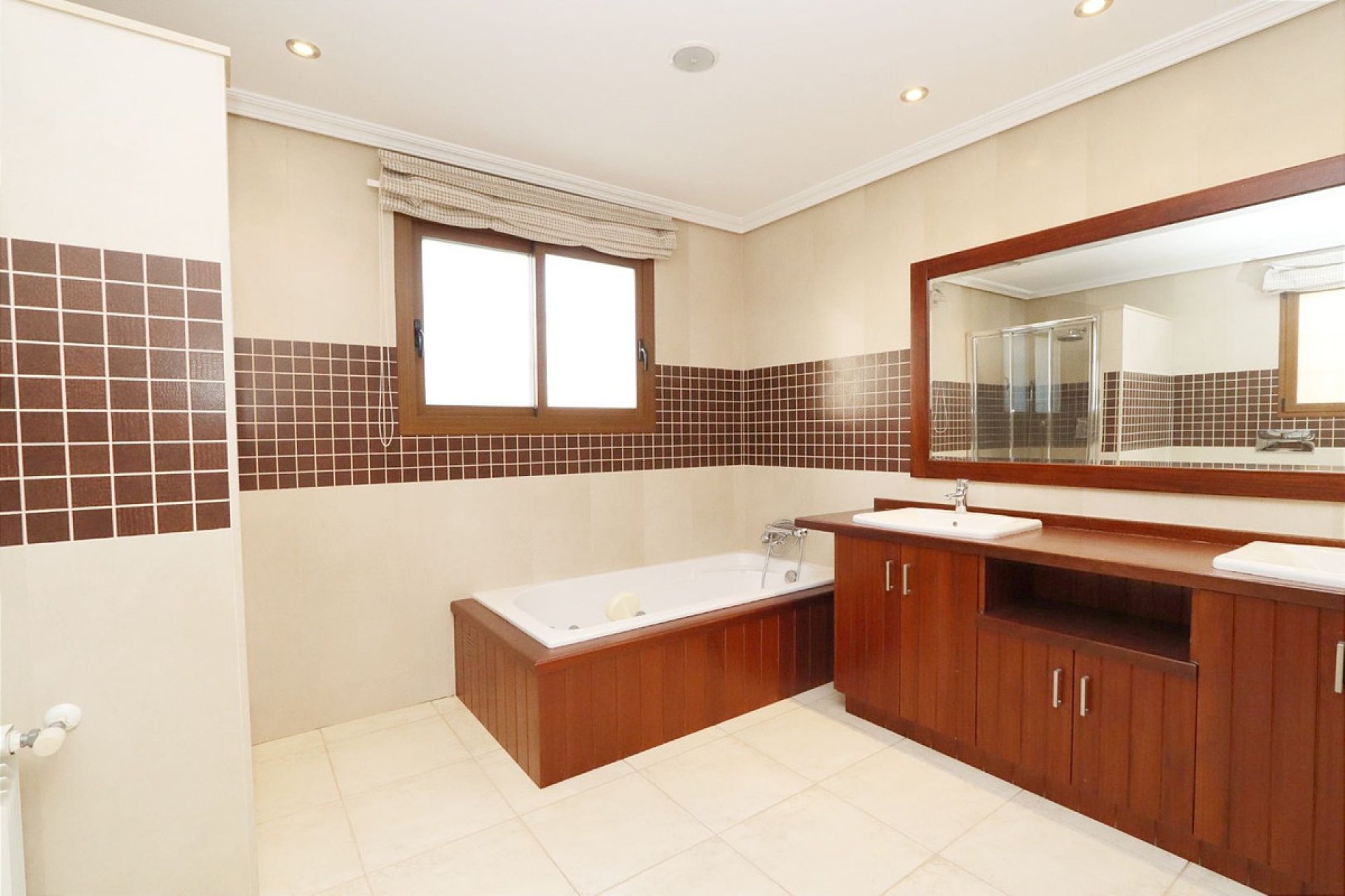 Reventa - Villa -
Altea - Altea Centro