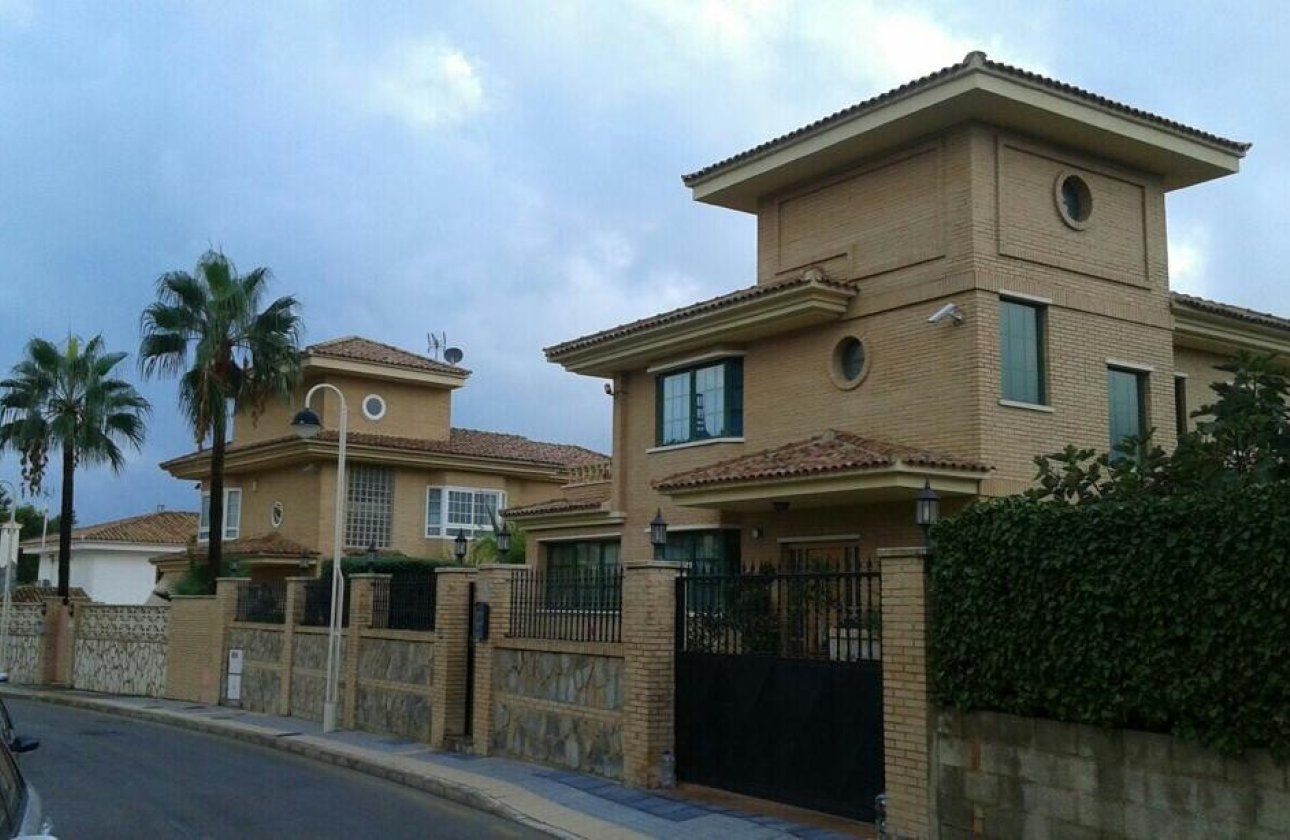 Reventa - Villa -
Benidorm - Benidorm Centro