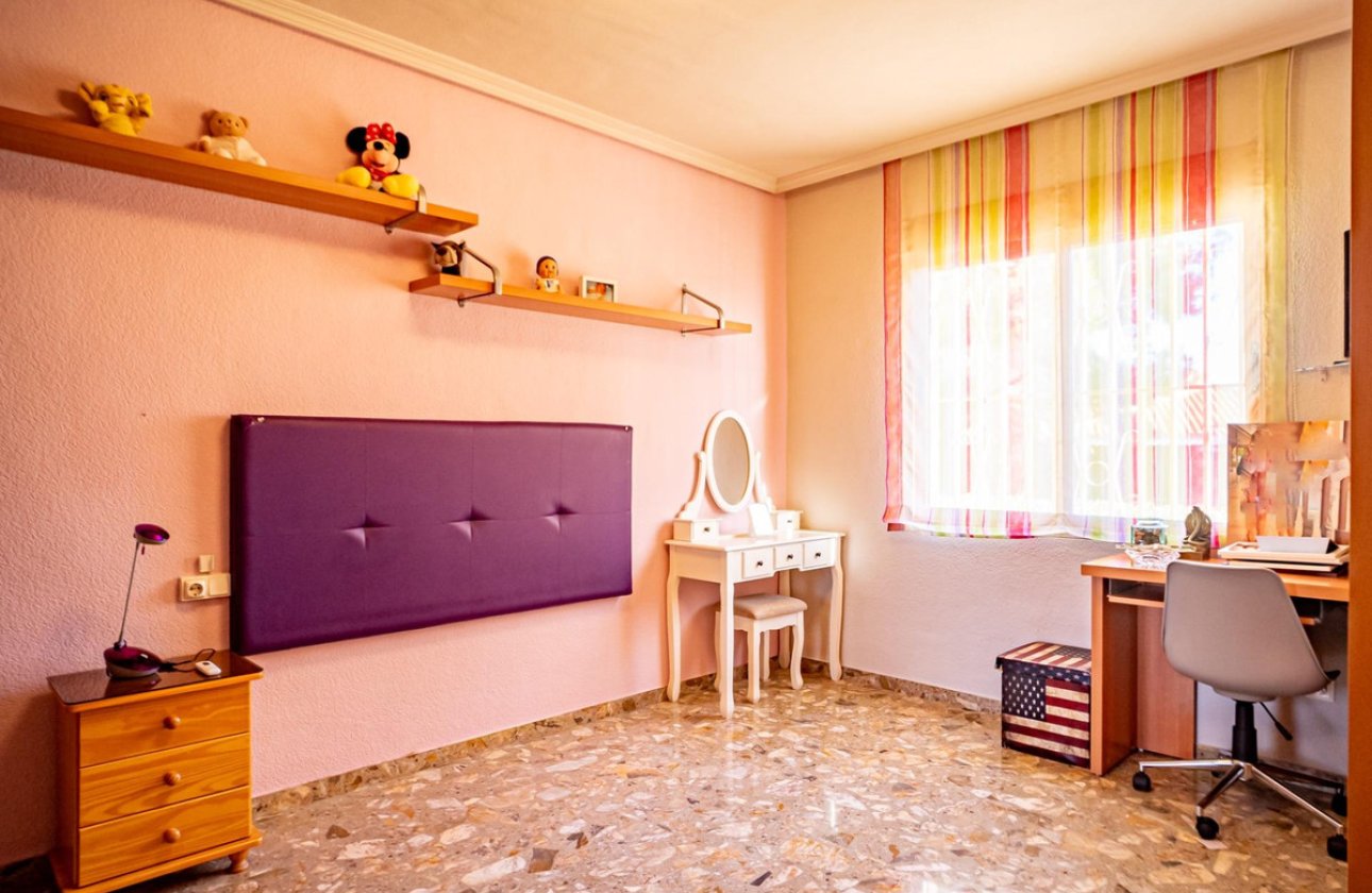 Reventa - Villa -
Benidorm - Benidorm Centro