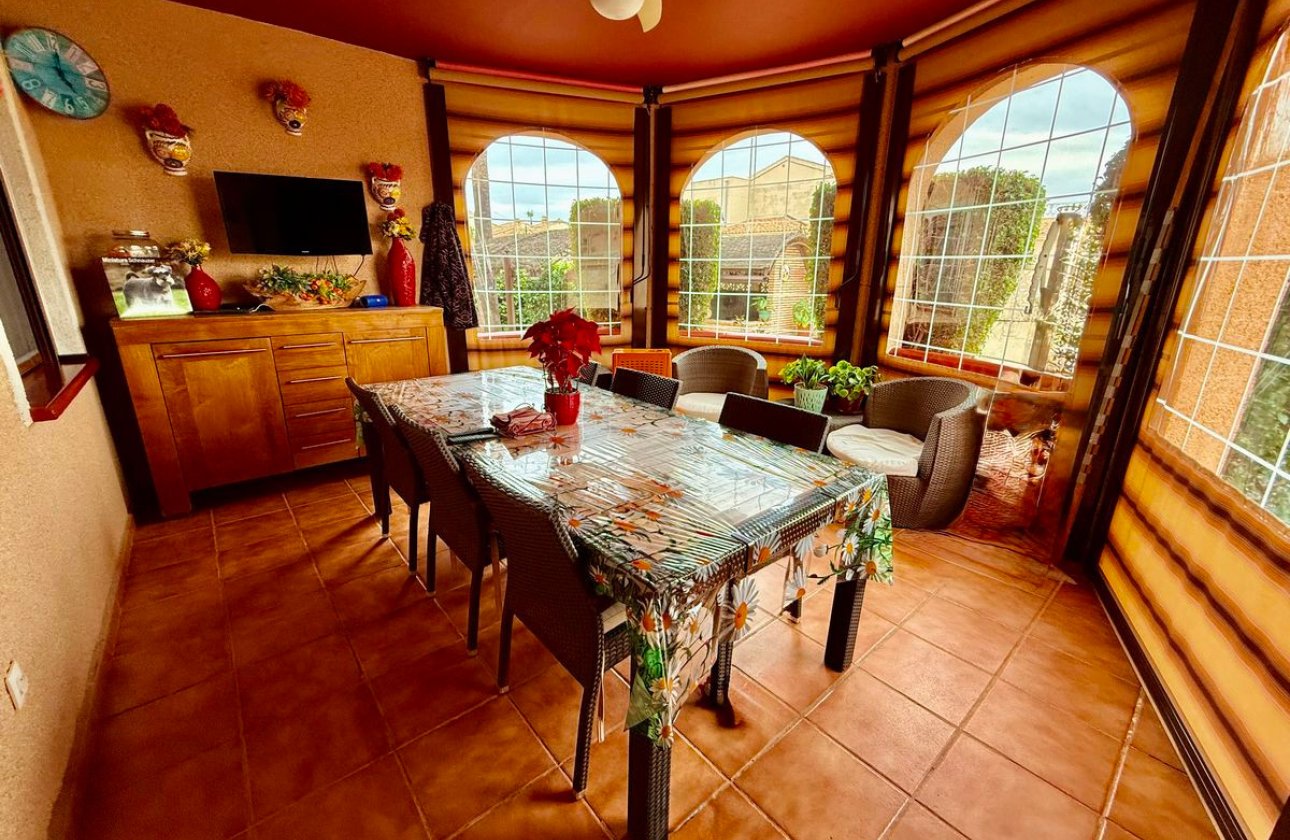 Reventa - Villa -
Benijofar