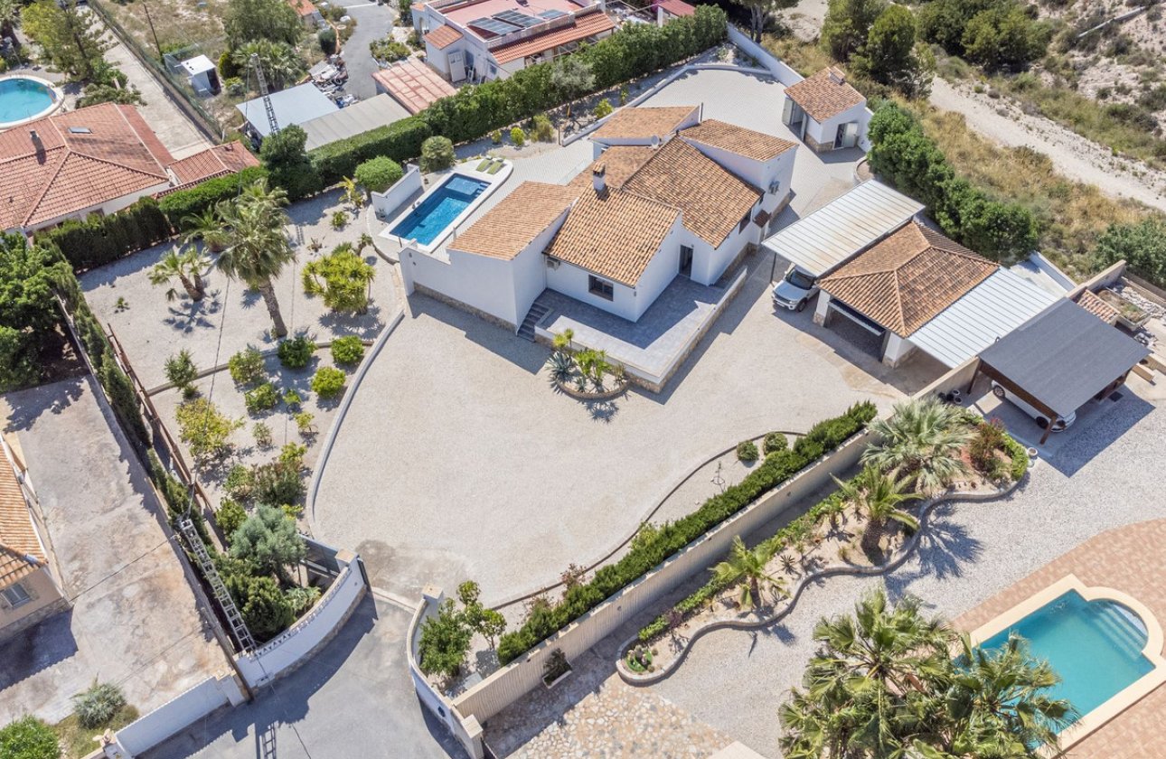 Reventa - Villa -
Busot - Busot Centro