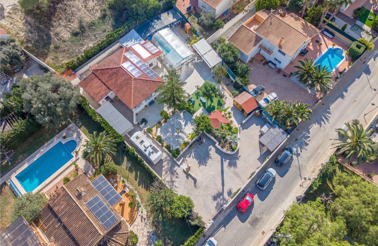 Reventa - Villa -
Busot - Busot Centro