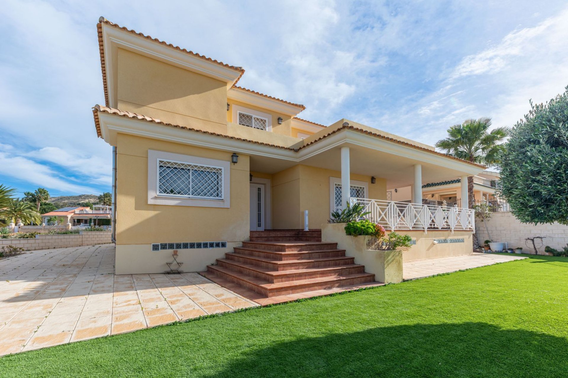 Reventa - Villa -
Busot - Busot Centro