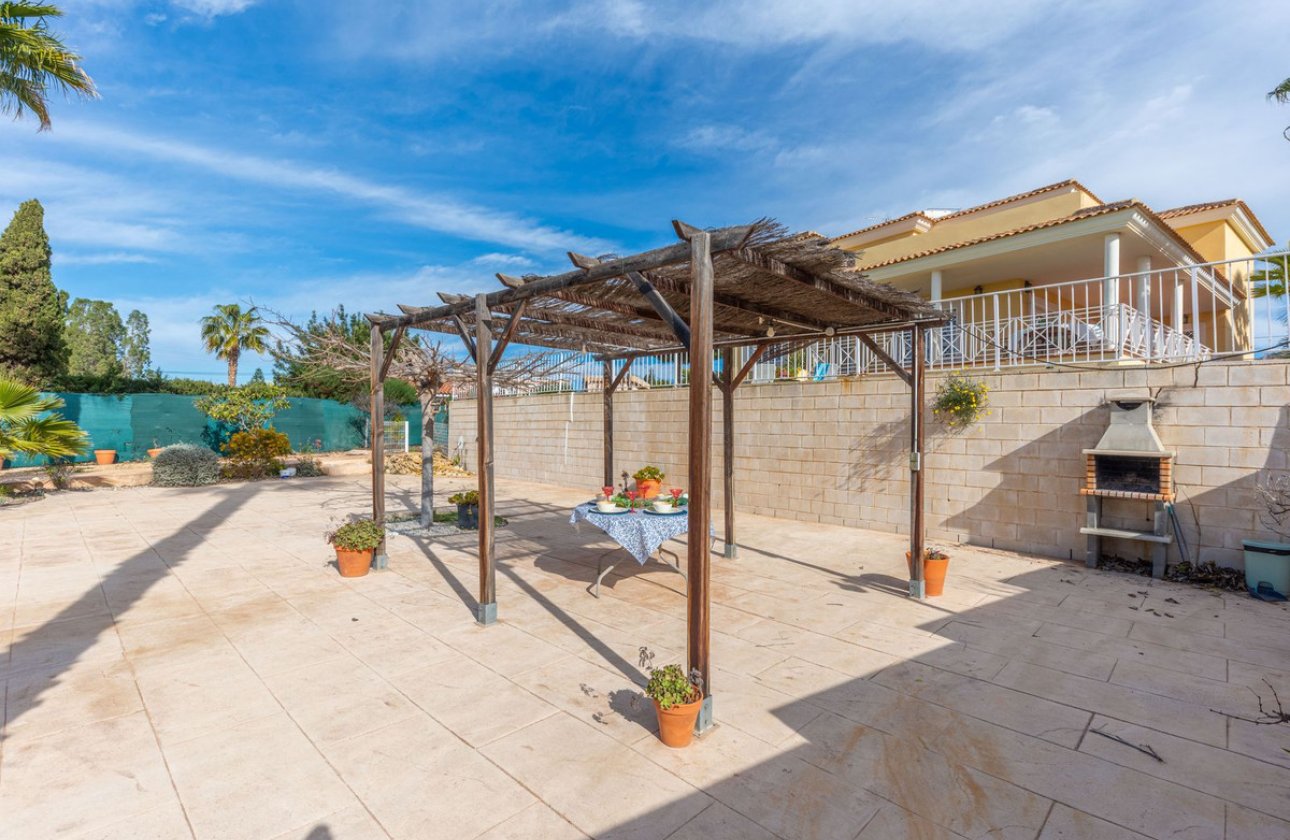 Reventa - Villa -
Busot - Busot Centro