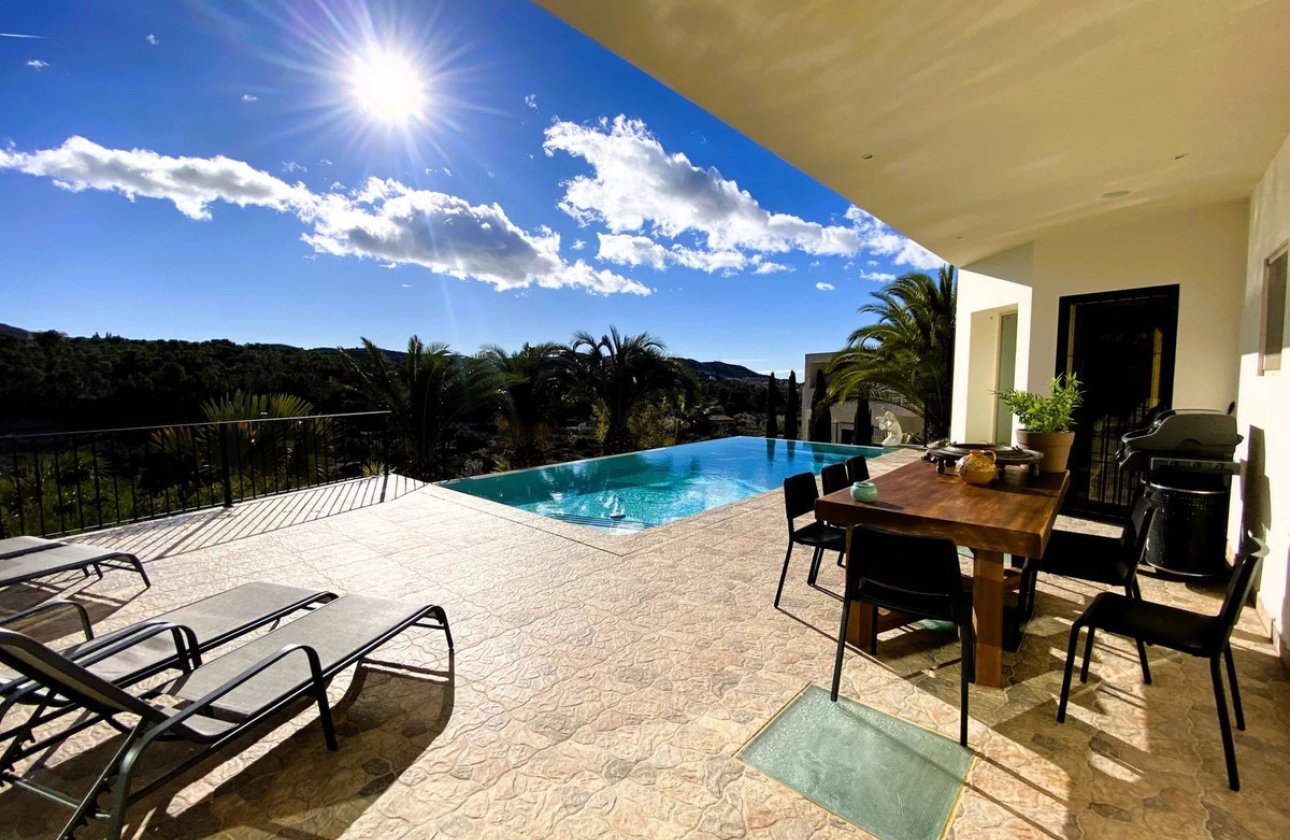 Reventa - Villa -
Busot - Busot Centro