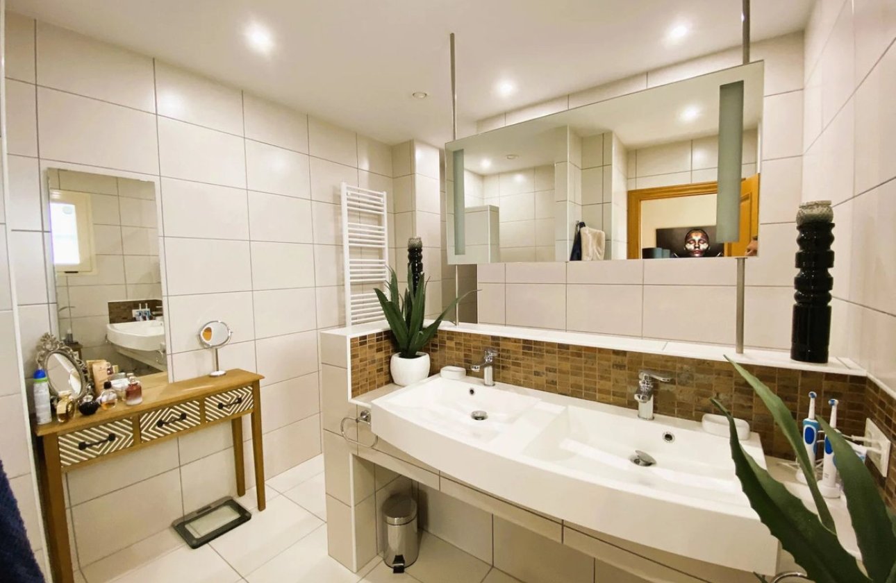 Reventa - Villa -
Busot - Busot Centro