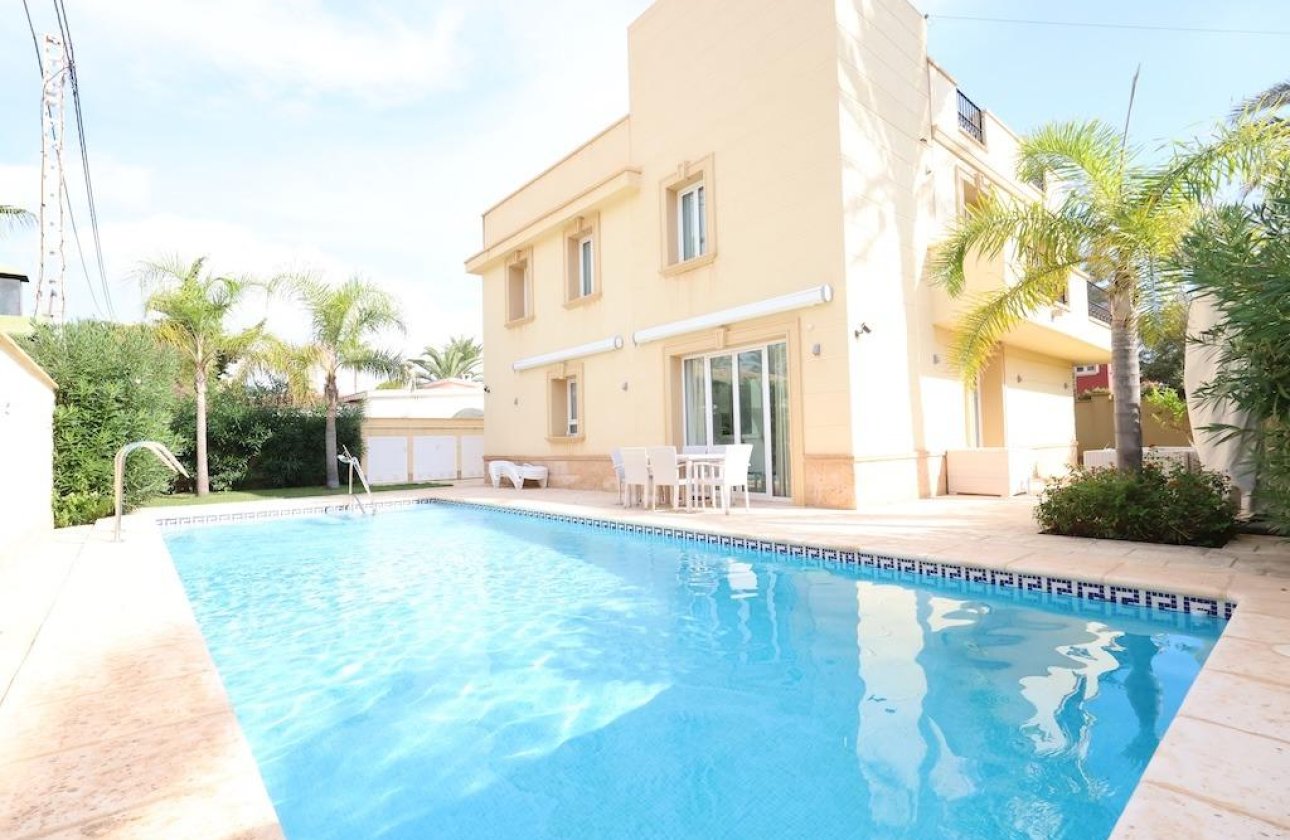 Reventa - Villa -
Cabo Roig - Costa blanca