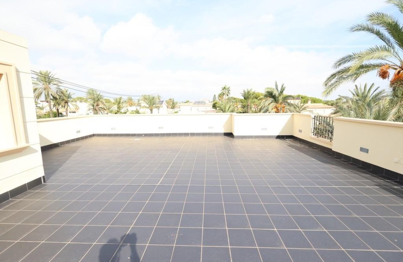 Reventa - Villa -
Cabo Roig - Costa blanca