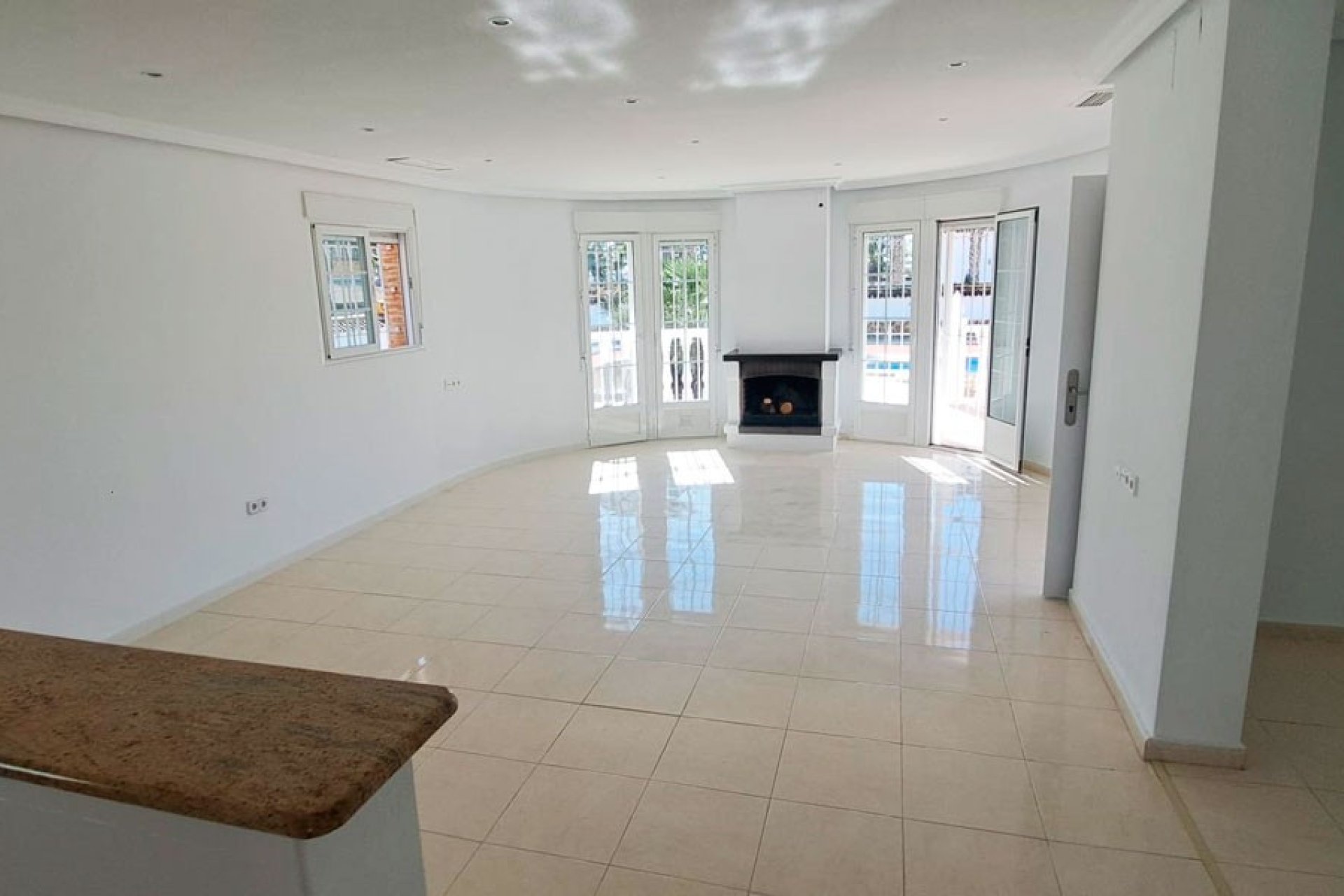 Reventa - Villa -
Catral - Catral Centro