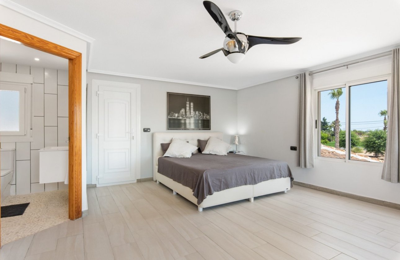 Reventa - Villa -
Catral - Catral Centro