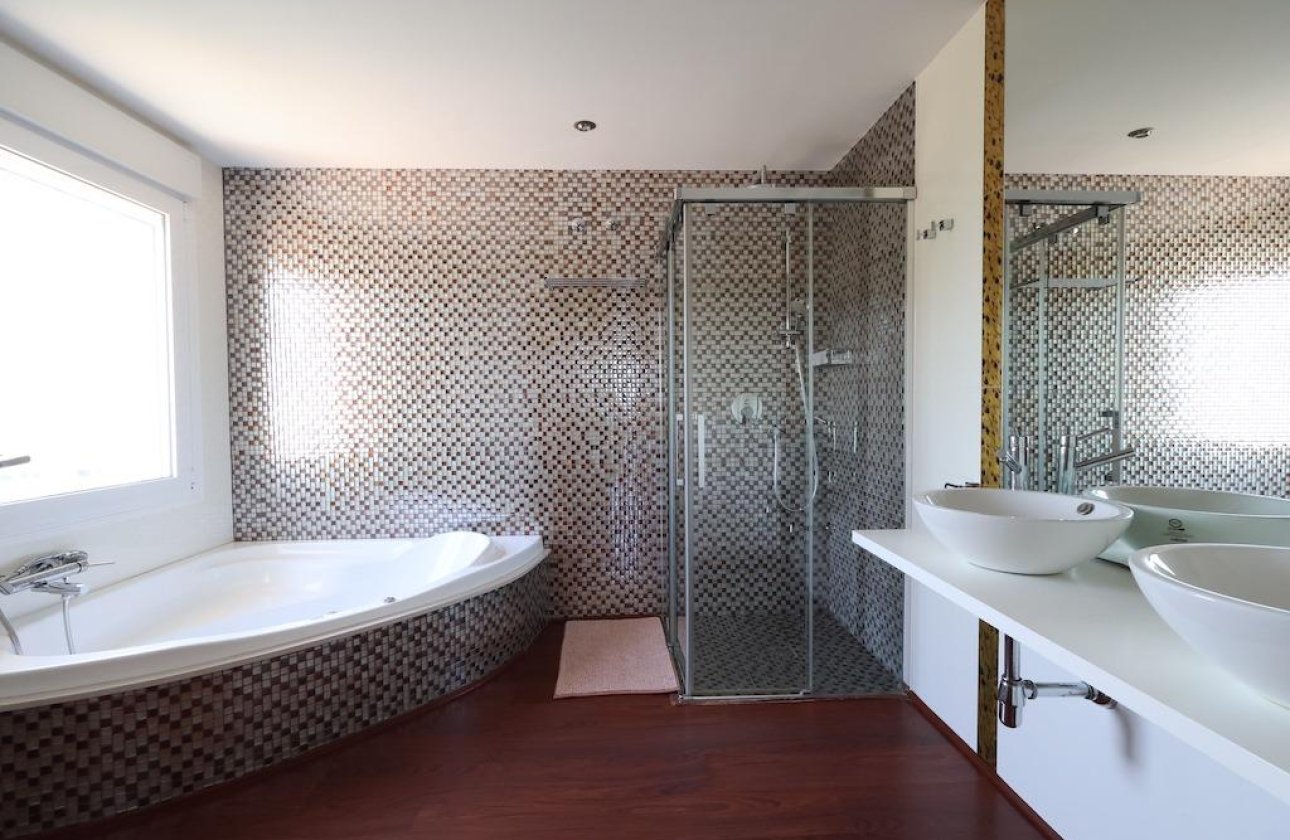 Reventa - Villa -
Ciudad Quesada - Ciudad Quesada - Doña Pepa