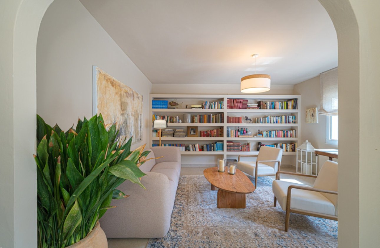 Reventa - Villa -
Denia - Denia Centro