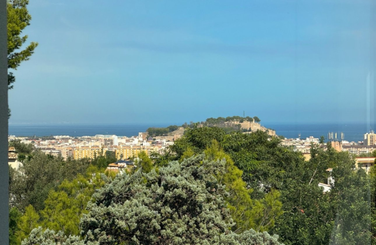 Reventa - Villa -
Denia - Denia Centro