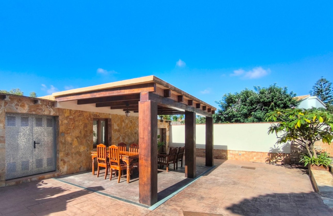 Reventa - Villa -
Denia - Denia Centro