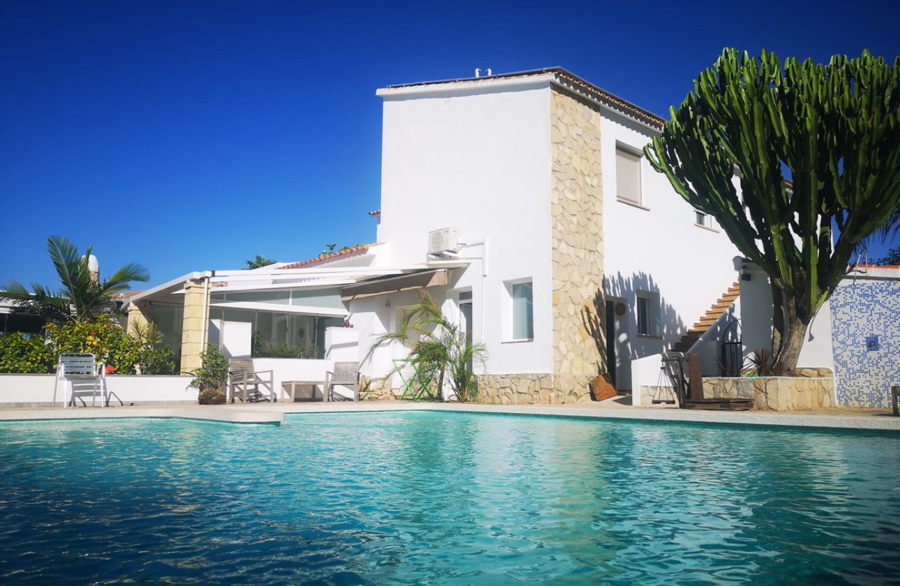 Reventa - Villa -
Denia - Denia Centro