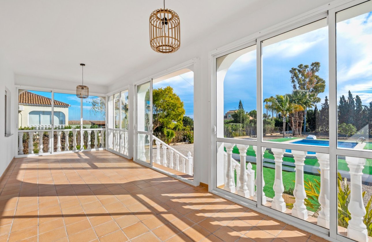 Reventa - Villa -
Dolores - Dolores Centro