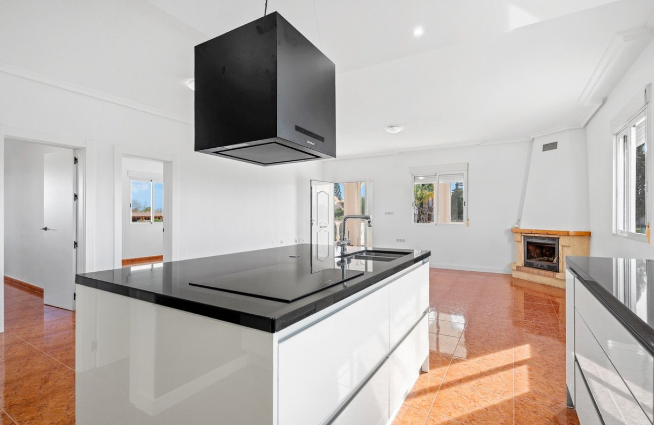 Reventa - Villa -
Dolores - Dolores Centro