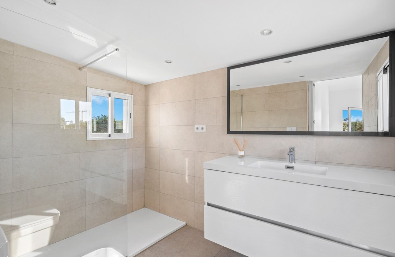 Reventa - Villa -
Dolores - Dolores Centro