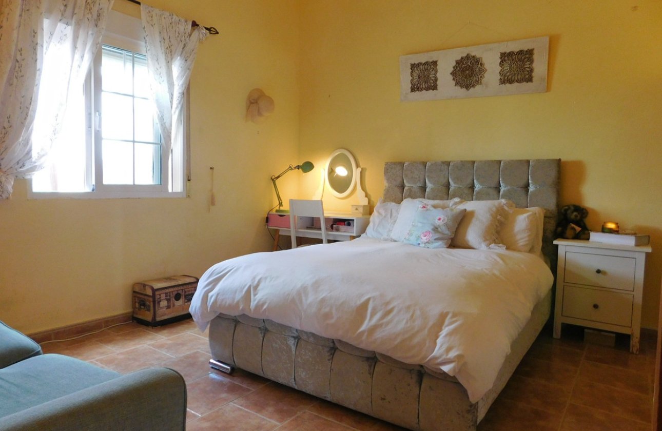 Reventa - Villa -
Dolores - Dolores Centro