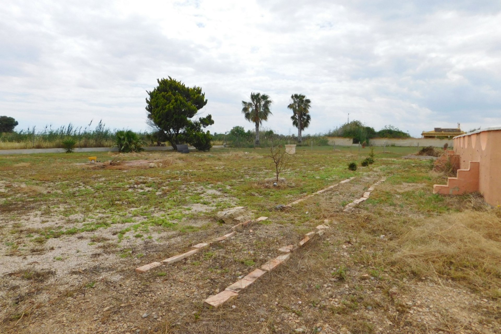 Reventa - Villa -
Dolores - Dolores Centro