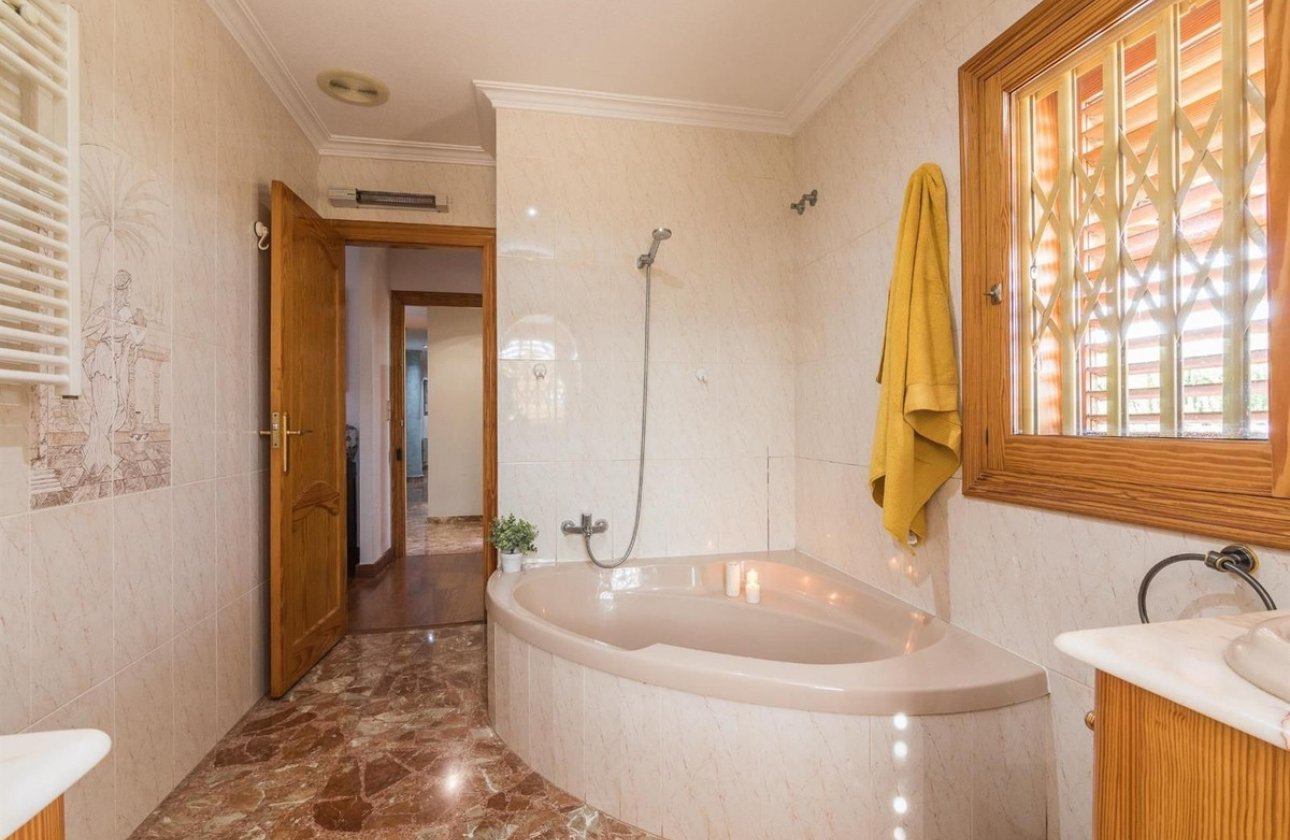 Reventa - Villa -
Elche - Elche Centro