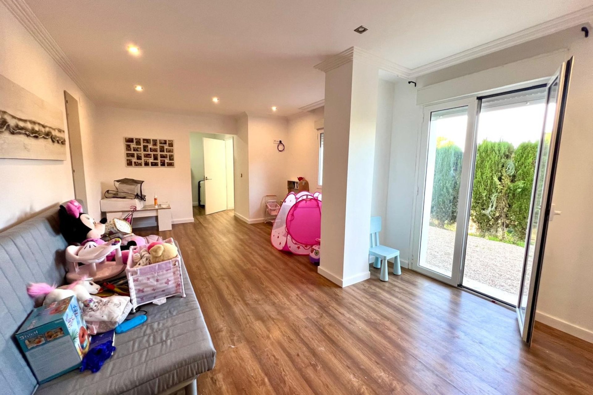 Reventa - Villa -
Elda - Elda Centro