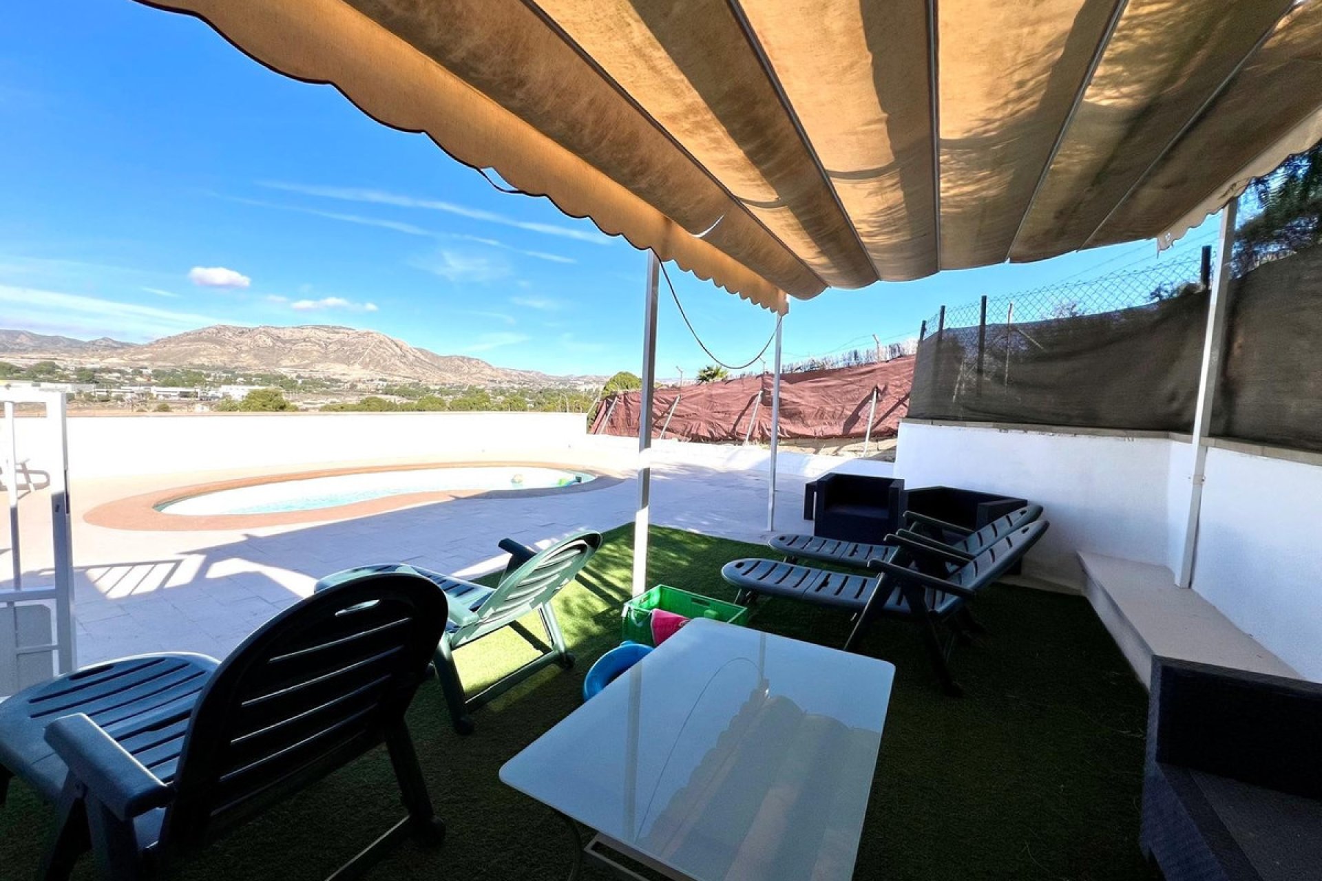 Reventa - Villa -
Elda - Elda Centro