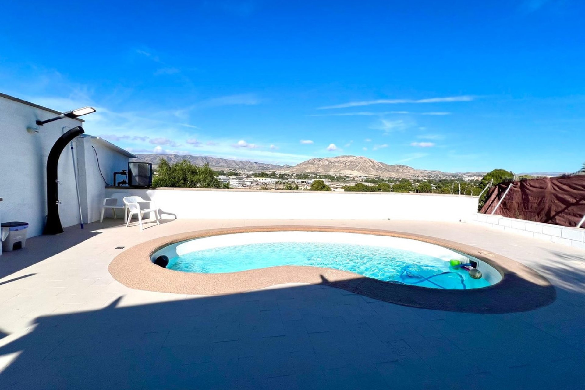 Reventa - Villa -
Elda - Elda Centro