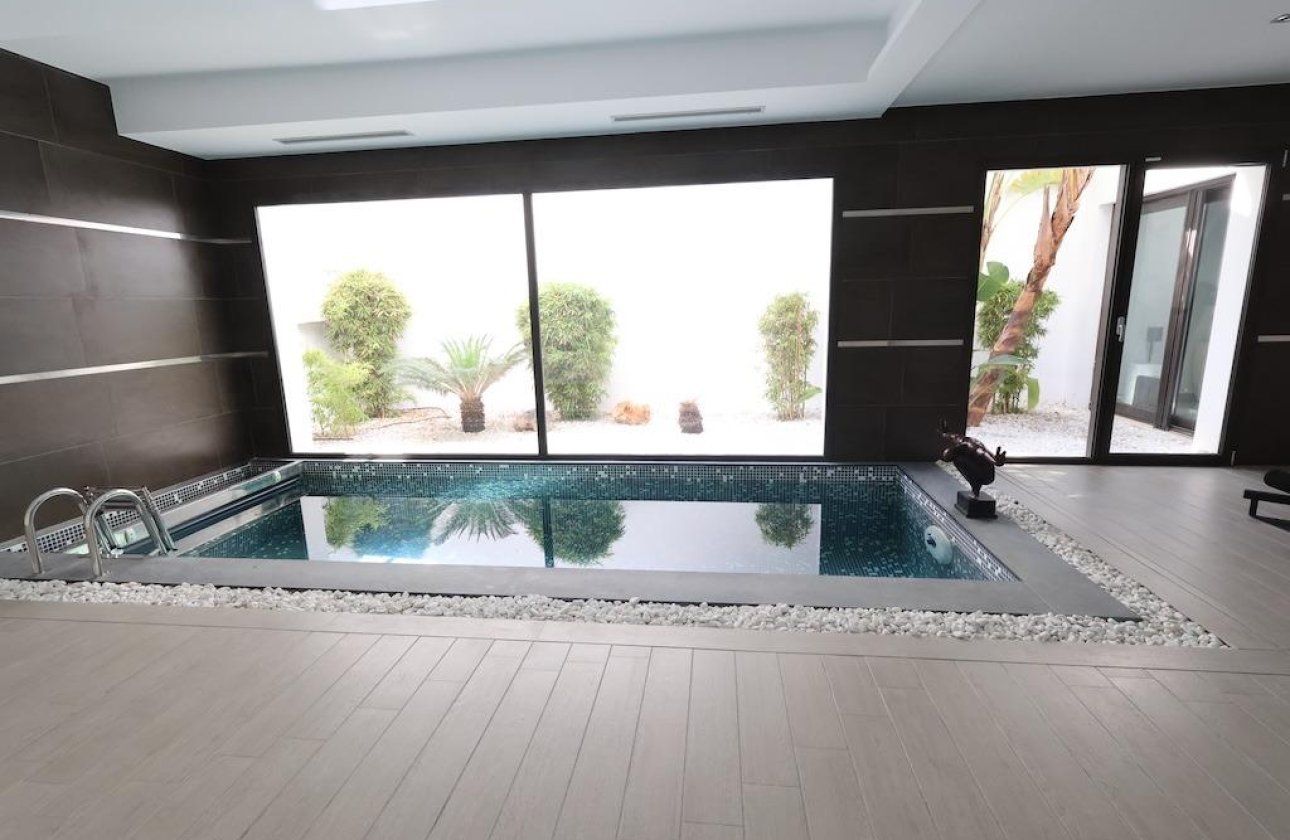 Reventa - Villa -
Jávea - Xàbia - Monte Olimpo