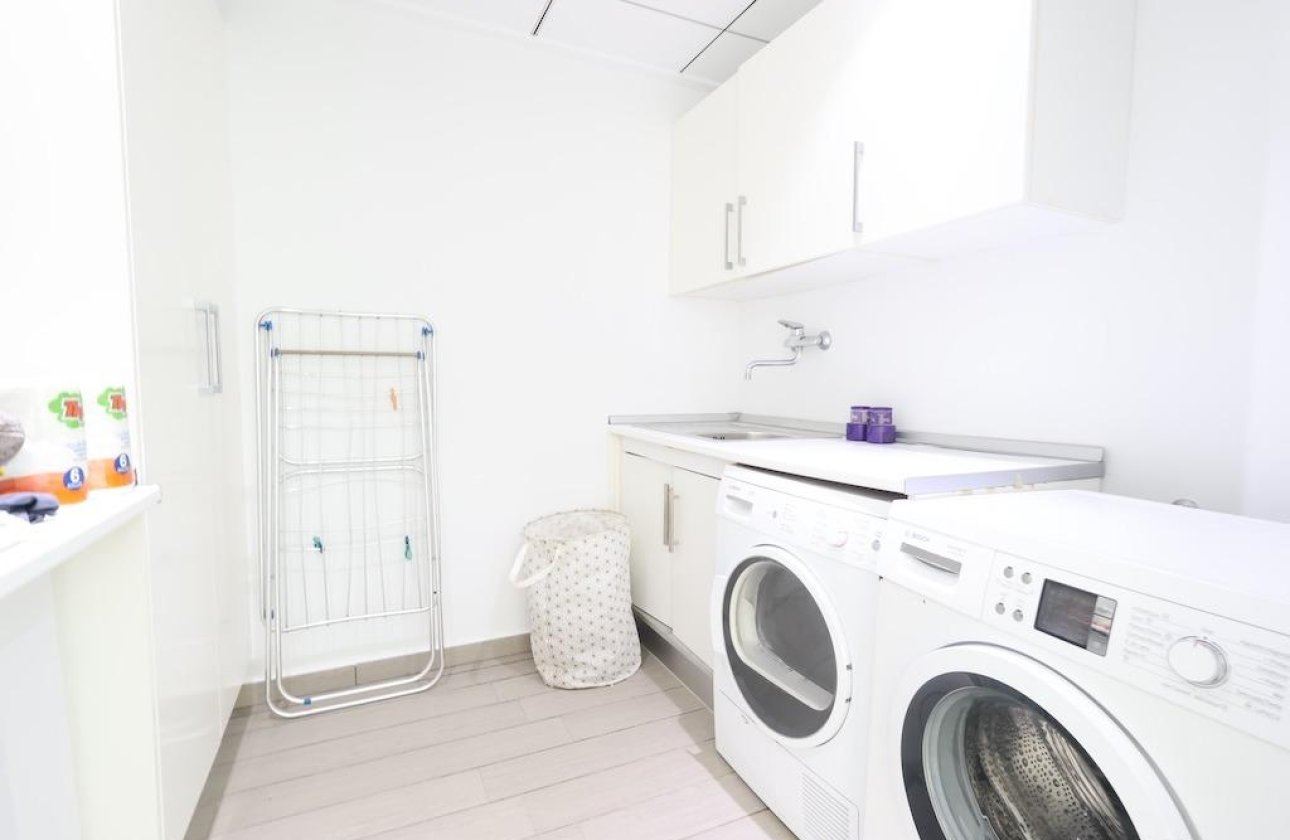 Reventa - Villa -
Jávea - Xàbia - Monte Olimpo