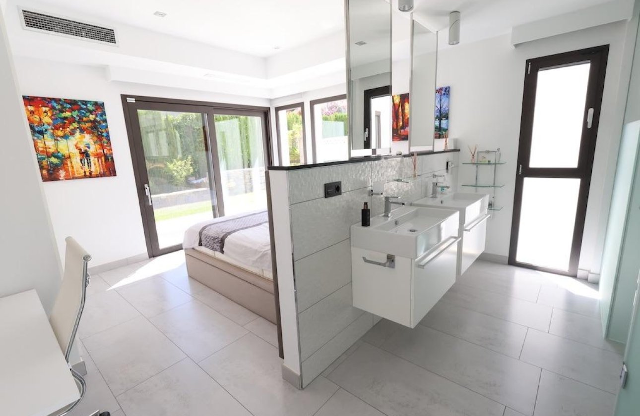 Reventa - Villa -
Jávea - Xàbia - Monte Olimpo