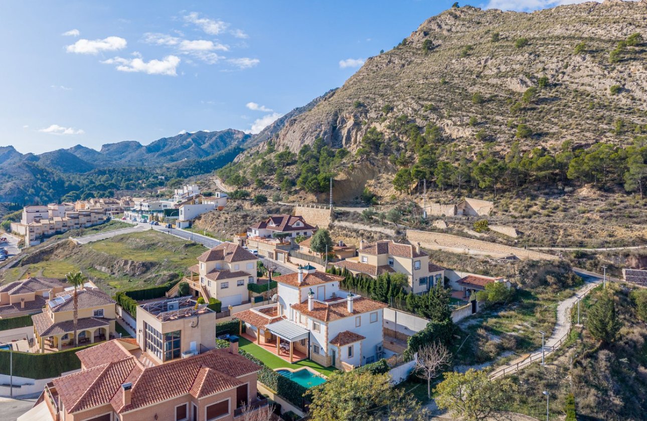 Reventa - Villa -
Jijona - Xixona - Jijona - Xixona Centro