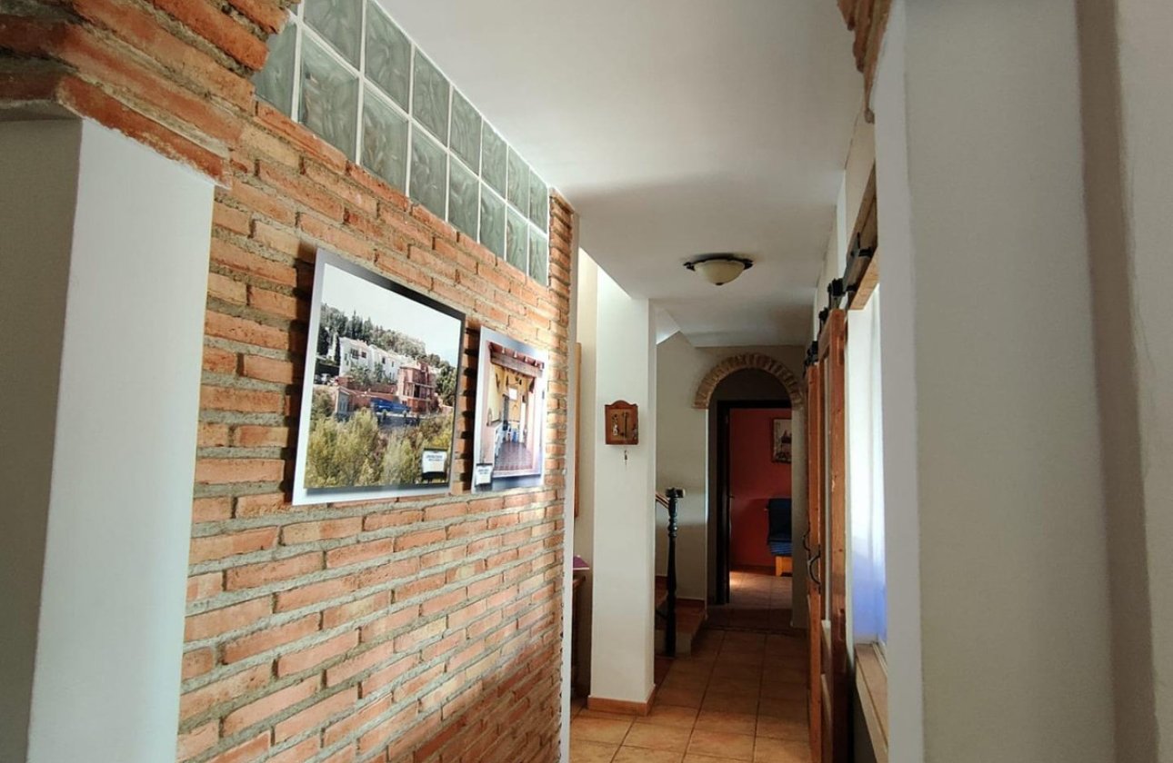 Reventa - Villa -
La Nucía - La Nucia Centro